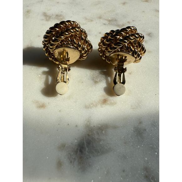Vintage Givenchy Paris New York Gold-Tone Rope Knot Clip-On Earrings - Picture 5 of 8